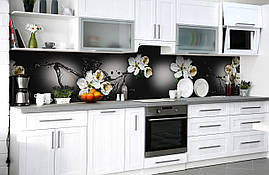 Вініловий кухонний фартух Незвичайні квіти Вишні плівка ПВХ скидали 3Д бризки на чорному тлі 600*2000 мм