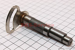 Вал коромисла клапана випуск. для максискутера 250с