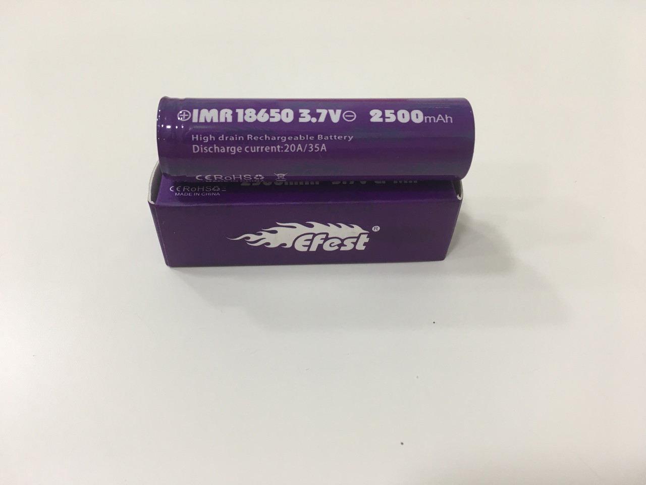 Акумуляторна батерея Efest 3.7V 18650 2500 mah - перезарядна батарейка - фото 9 - id-p1014416053