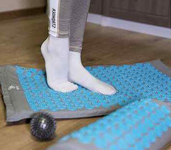 Користь аплікатора кузнецова для ніг