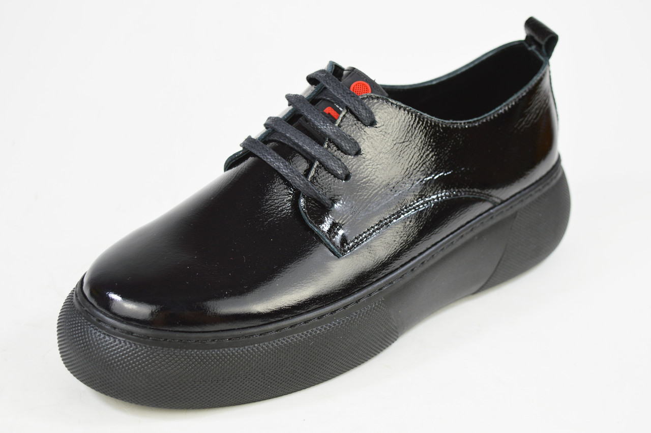 Туфлі лакові Evromoda 1640 чорні шкіра 36 розмір