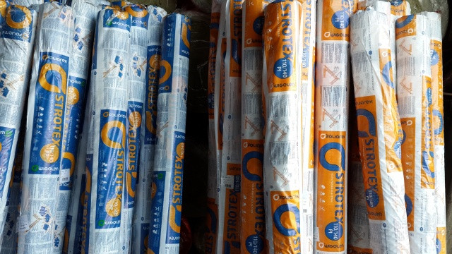 Плівка гідроізоляційна Strotex PP110 1.5x50 м