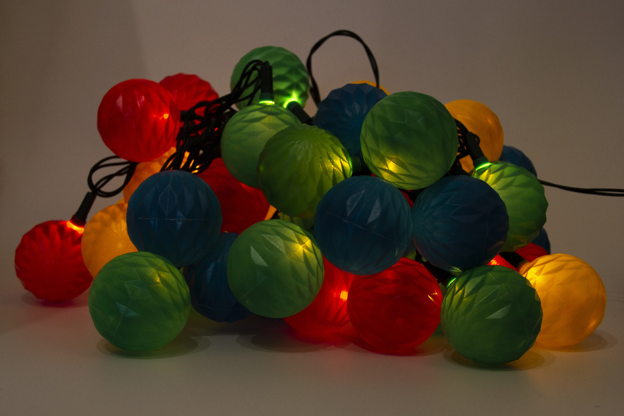 Гірлянда з лампочками розжарювання - пластикові кульки, 10 м, 50 л, різнокольоровий, IP44 (050062)