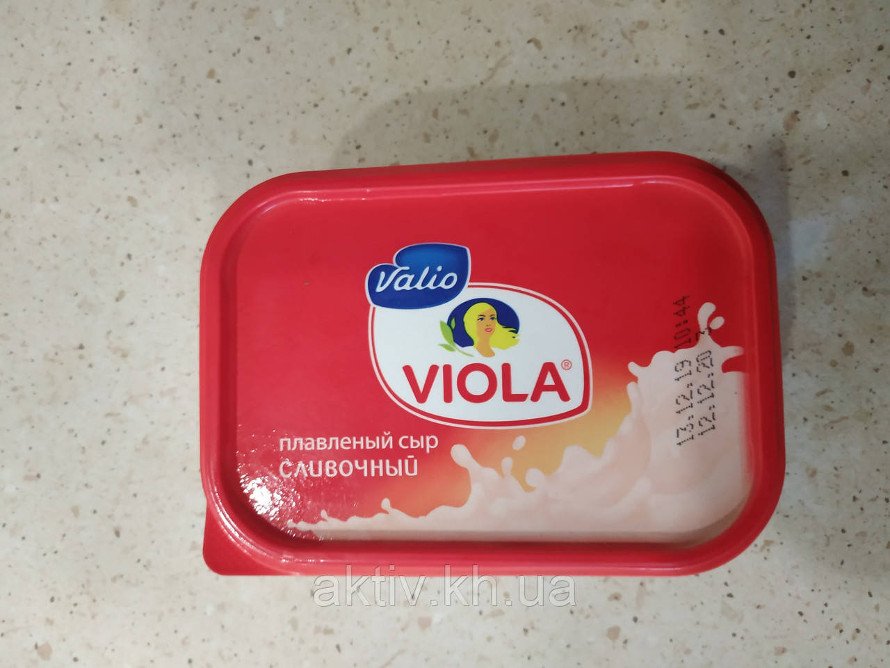 Сир плавлений ,, Viola "400 грам