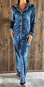 Велюрова піжама з атласним кантом сорочка та штани.