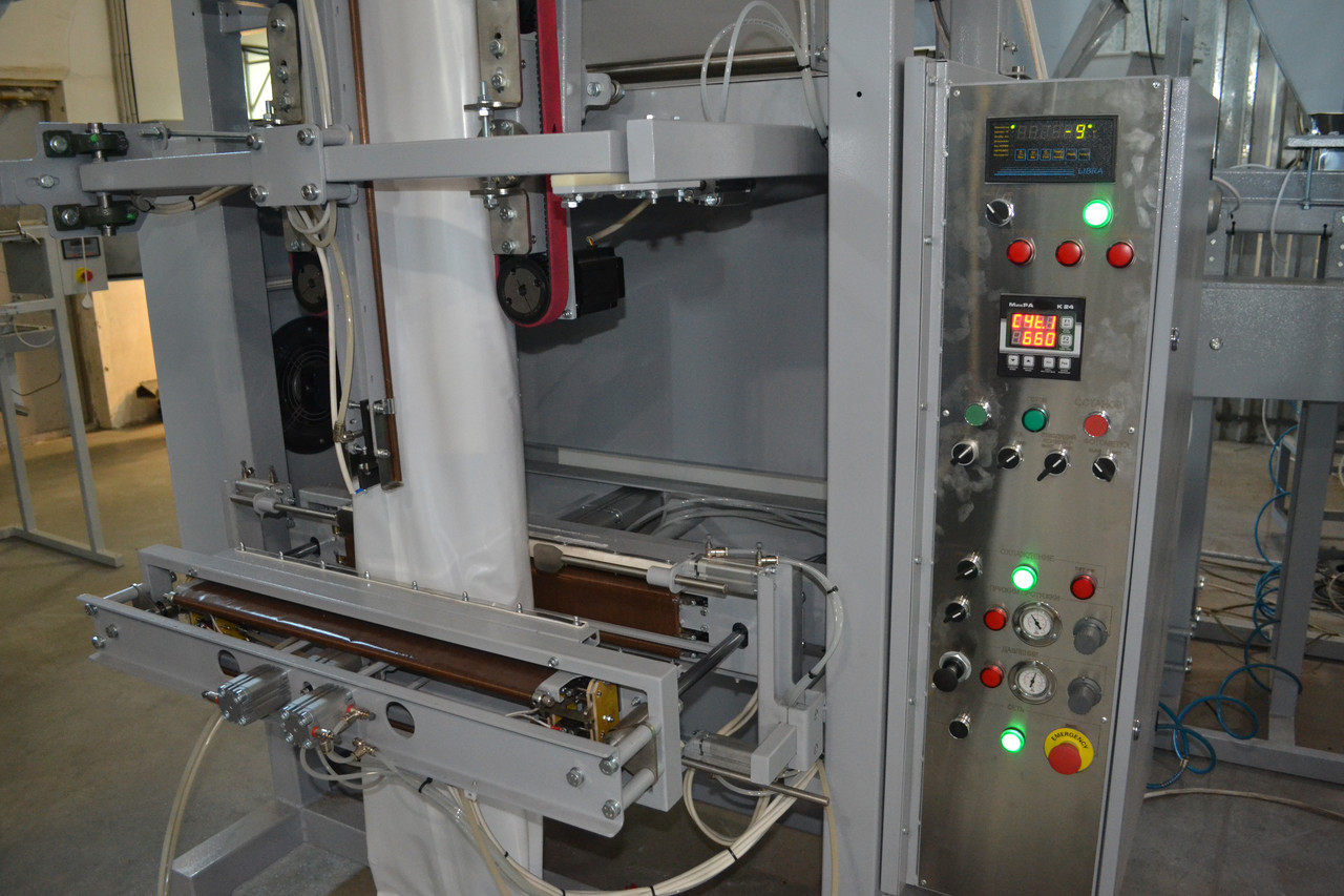 Оборудование для фасовки сахара, макаронных изделий в полиэтиленовые мешки по 5-10 кг - фото 3 - id-p1256407431