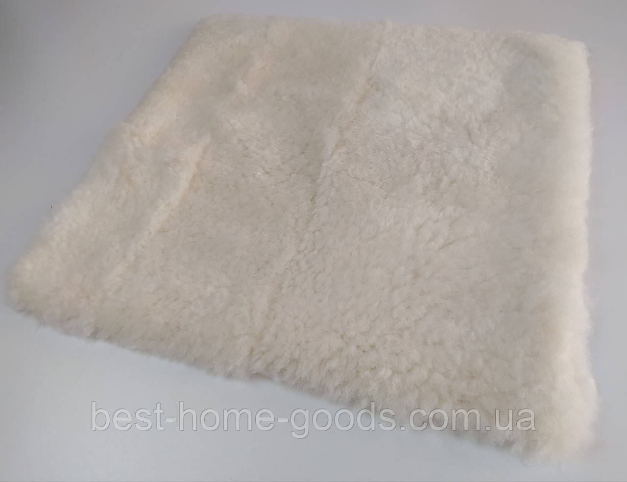 Натуральна стрижена накидка з овечої шкіри 50×50 см – універсальна для авто, дому та офіс, фото 1