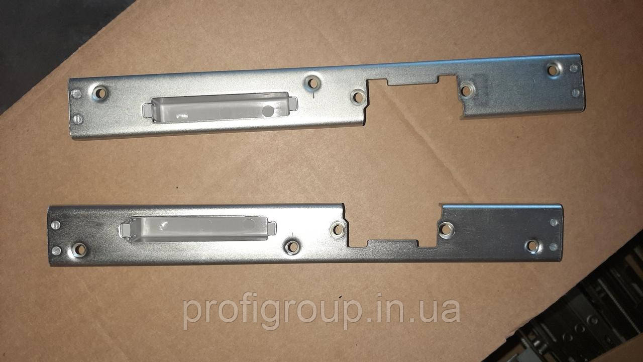 Відповідна дверна штульпова планка під ролик Roto ліва