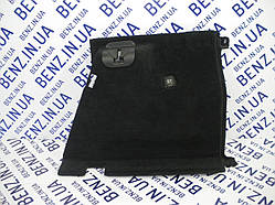 Обшивка багажнику праворуч Mercedes S212 A2126900000