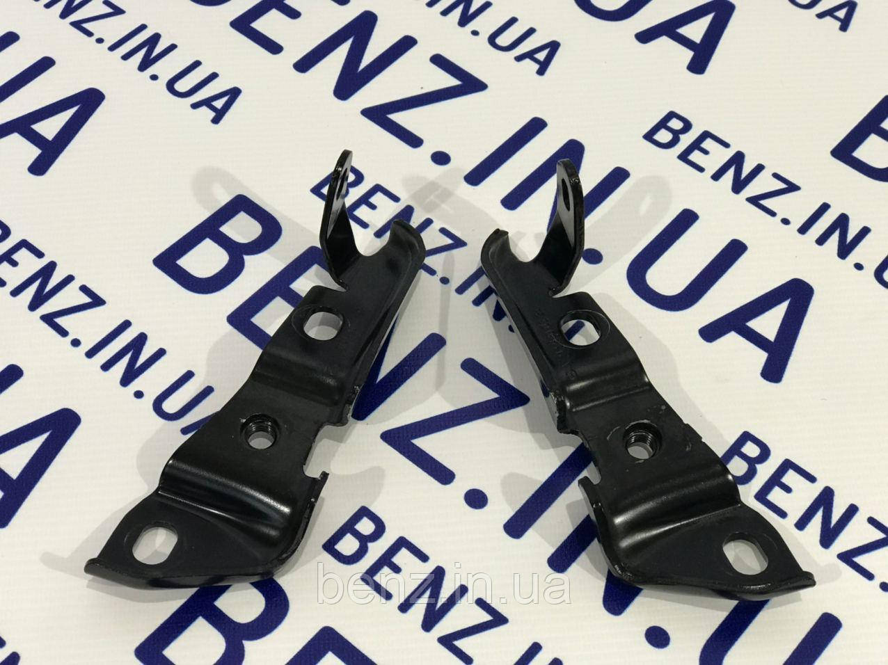 Поворотна опора задньої спинки сидіння Mercedes S212, C218 A2129200324, A2129200424