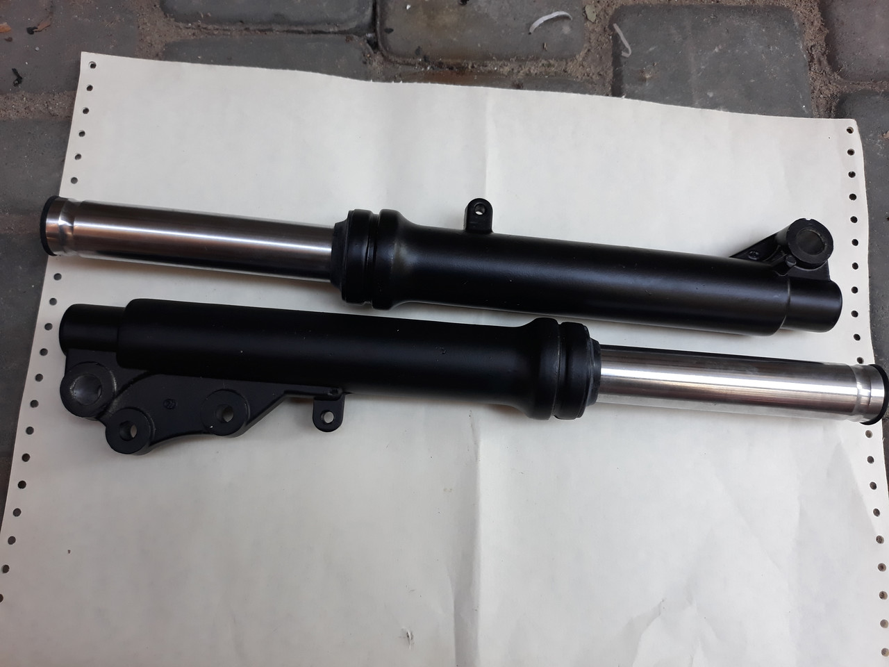 Амортизатори передні (пер'я) Ø 27 Race для GY6 150c, фото 1