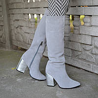 Замшеві чоботи ADAMS на високому каблуці