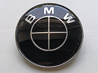 Эмблема BMW на Капот/багажник 51.14-8132375 73мм. Черная E34,E36,E38,E39,E46,X5,X6,X3,X1,E60.