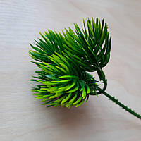 Гілка маленька ялинова зелена (лита) на 5 лапок