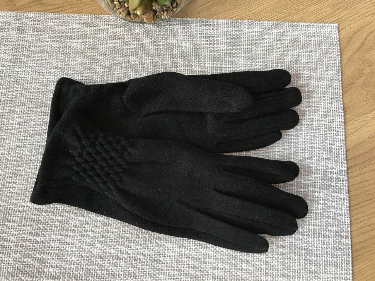 Жіночі трикотажні рукавички "Вікторія" середні