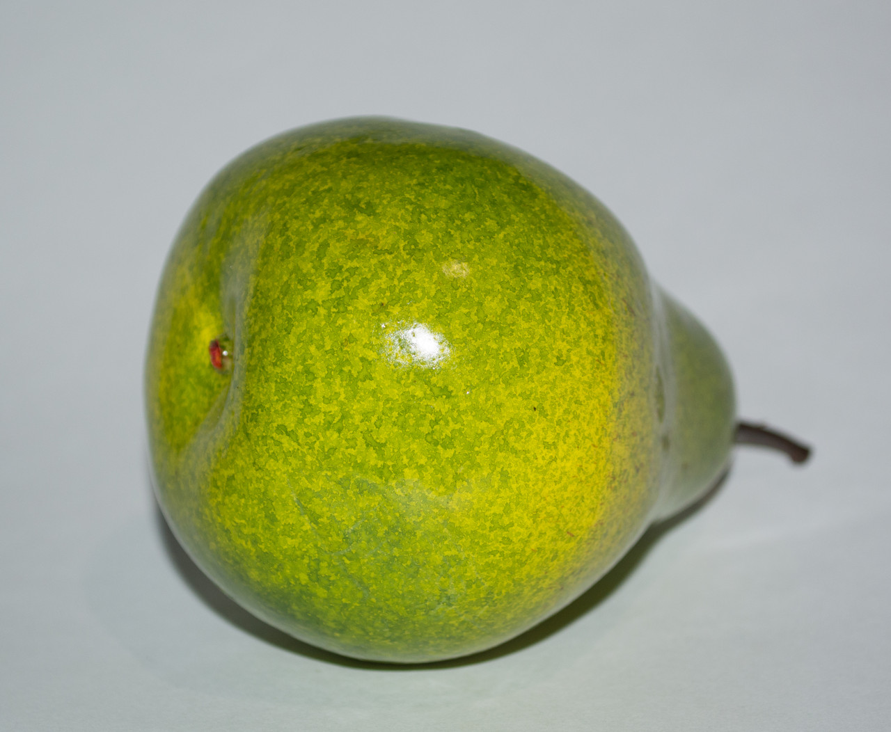 Искусственная груша, муляж фруктов, фрукты для декора - фото 2 - id-p1257615406