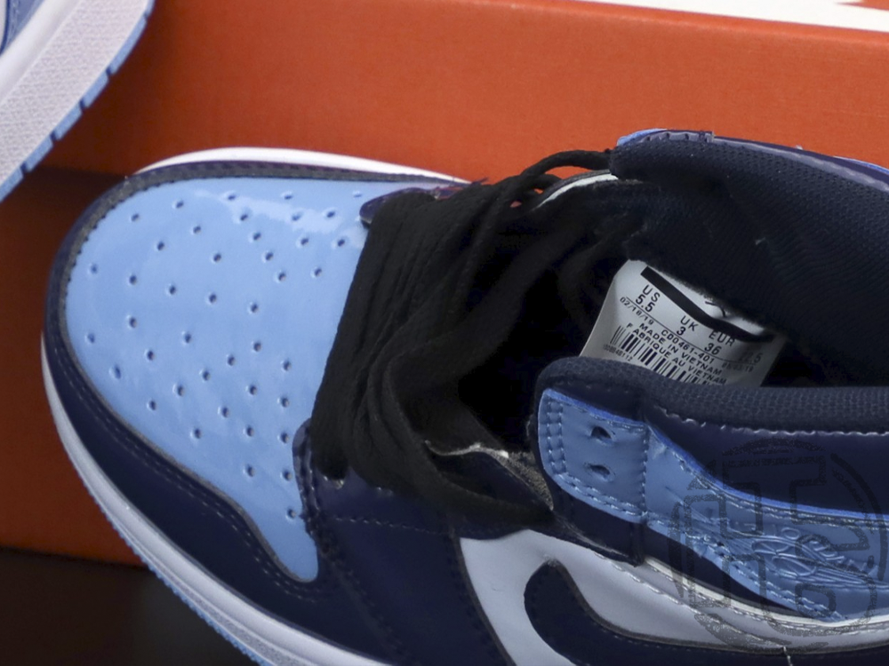 blue tip jordan 1