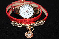 Незрівнянний жіночий годинник намотування червоний ремінець