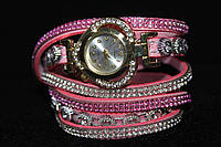Стильные часы - намотка длинный ремешок розовый с камнями и стразами