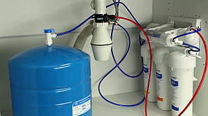 Монтаж системи очищення води (зворотного осмосу)