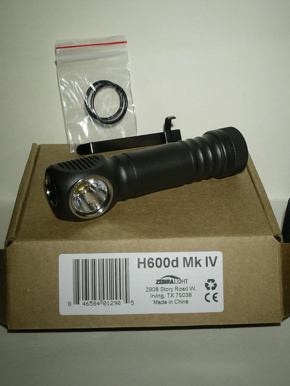Фонарь Zebralight H600d Mk IV, Cree XH-P 50.2