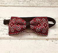 Бабочка галстук с красно черным орнаментом в украинском стиле