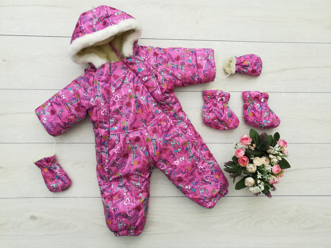 Дитячий зимовий комбінезон-трансформер "Сердечка-2" на овчині 0-12 міс (зима/дівчинка), фото 1