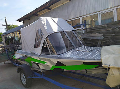 Тент намету на човен