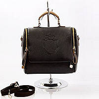 Гарна та містка жіноча сумочка чорного кольору