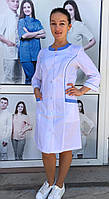 Білий жіночий медичний халат із різними кантиками, медичний халат на ґудзиках для косметолога, р.42-46.