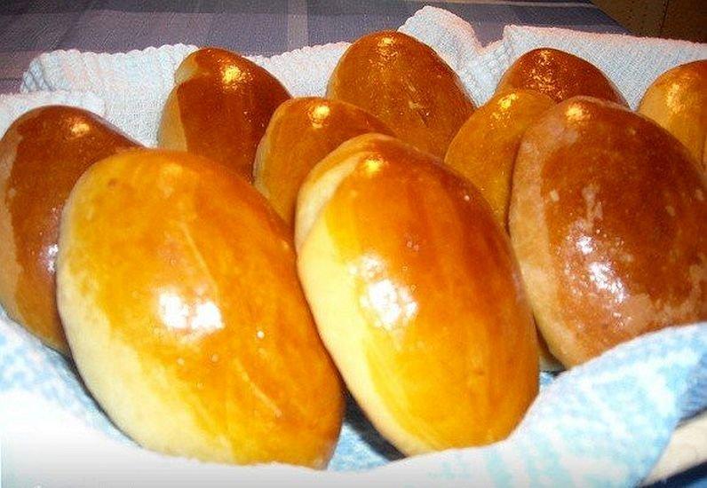 Пиріжки печені з картоплею