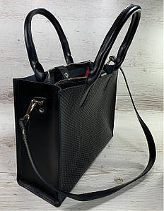 71-7 Натуральна шкіра Жіноча сумка чорна шкіряна формат А-4, сумка жіноча на підкладці, з тисненням