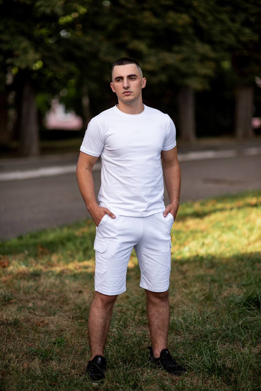 Однотонна футболка чоловіча біла cotton