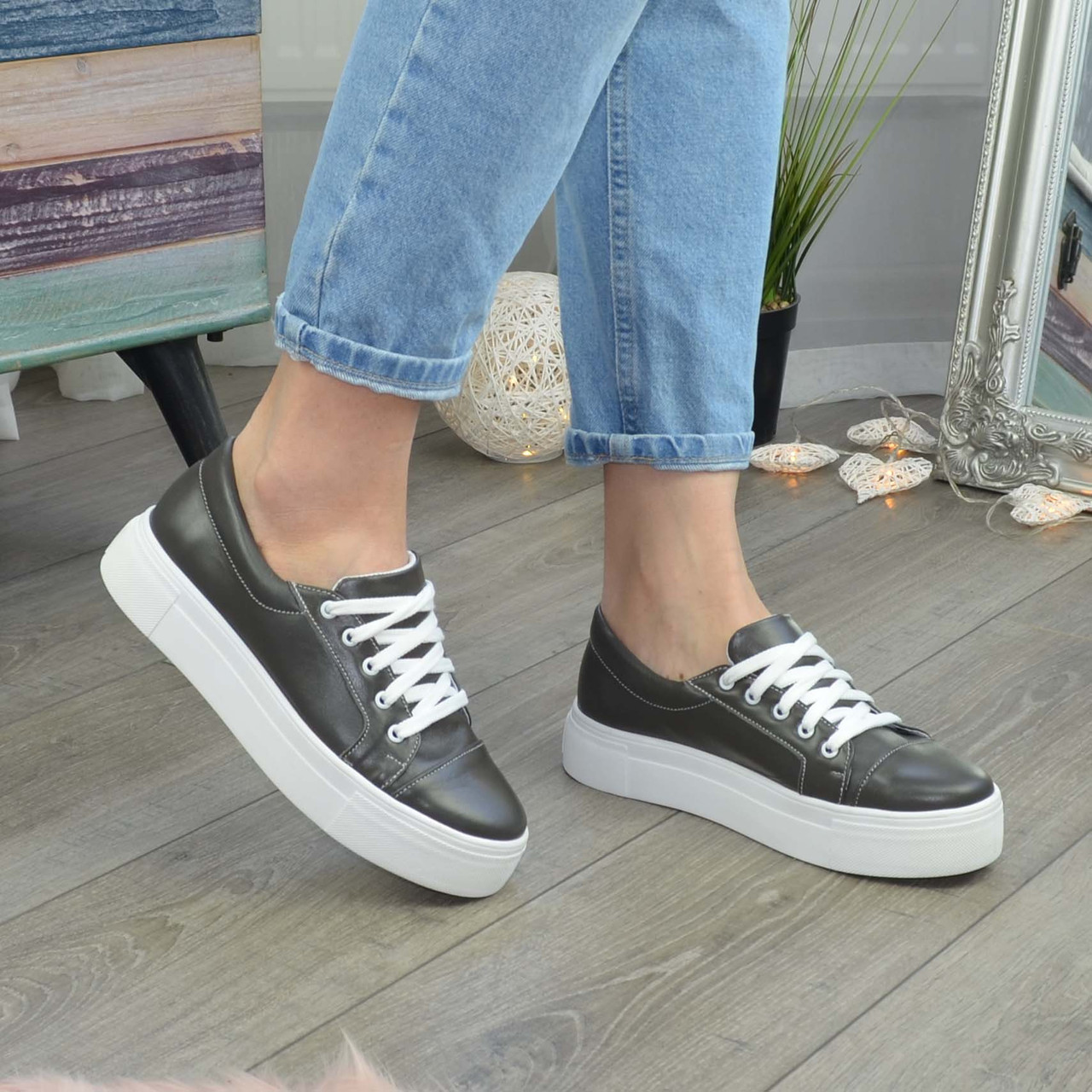 Кеди жіночі шкіряні на товстій підошві, колір сірий, фото 1