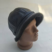 Женская шляпка из натуральной кожи с окантовкой полей из нерпы 55-56