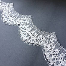 Ажурне французьке мереживо шантильї (з віями) білого кольору шириною 8 см, довжина купона 3,0 м.