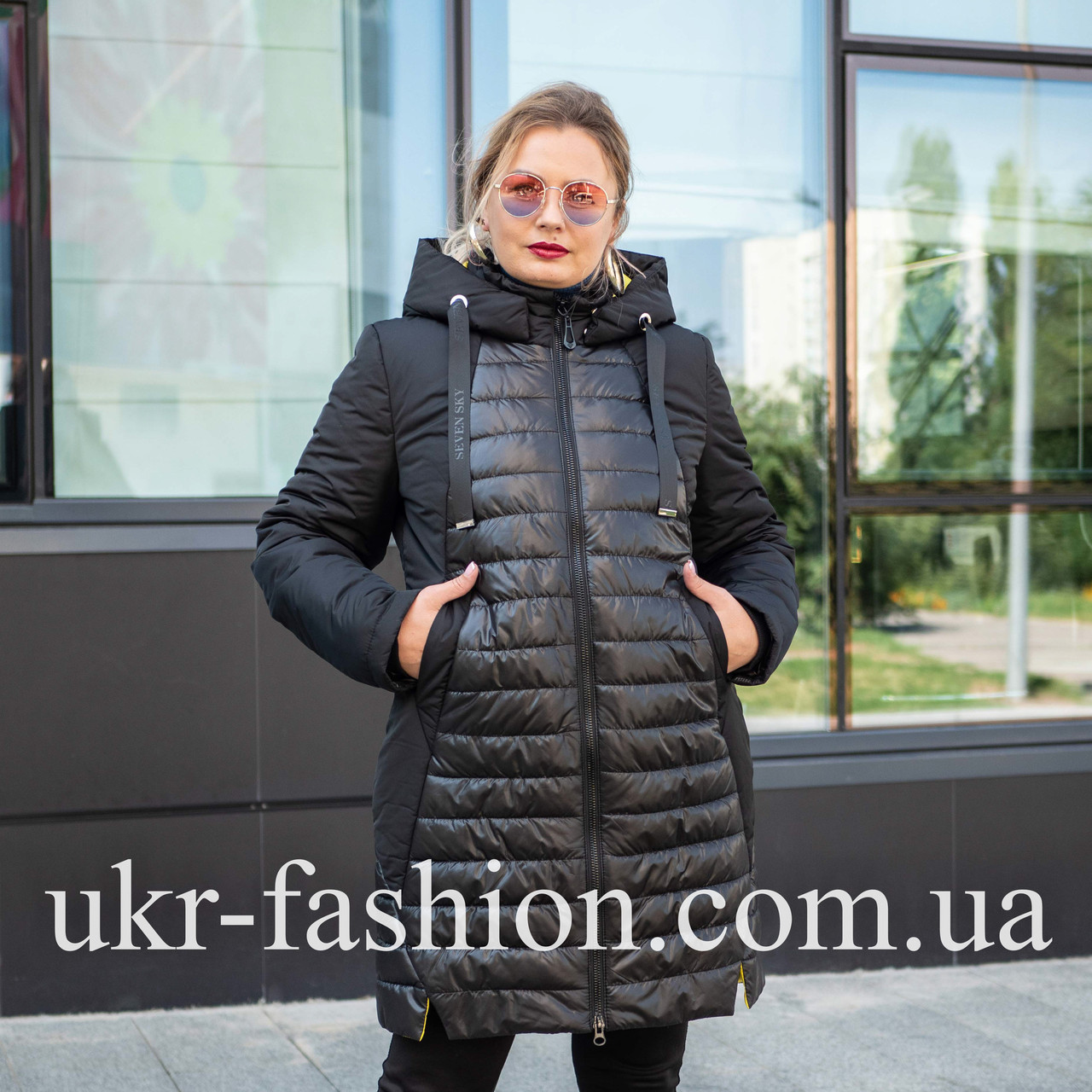 Женская весенняя куртка большого размера 50-60 черный - фото 1 - id-p1234048489