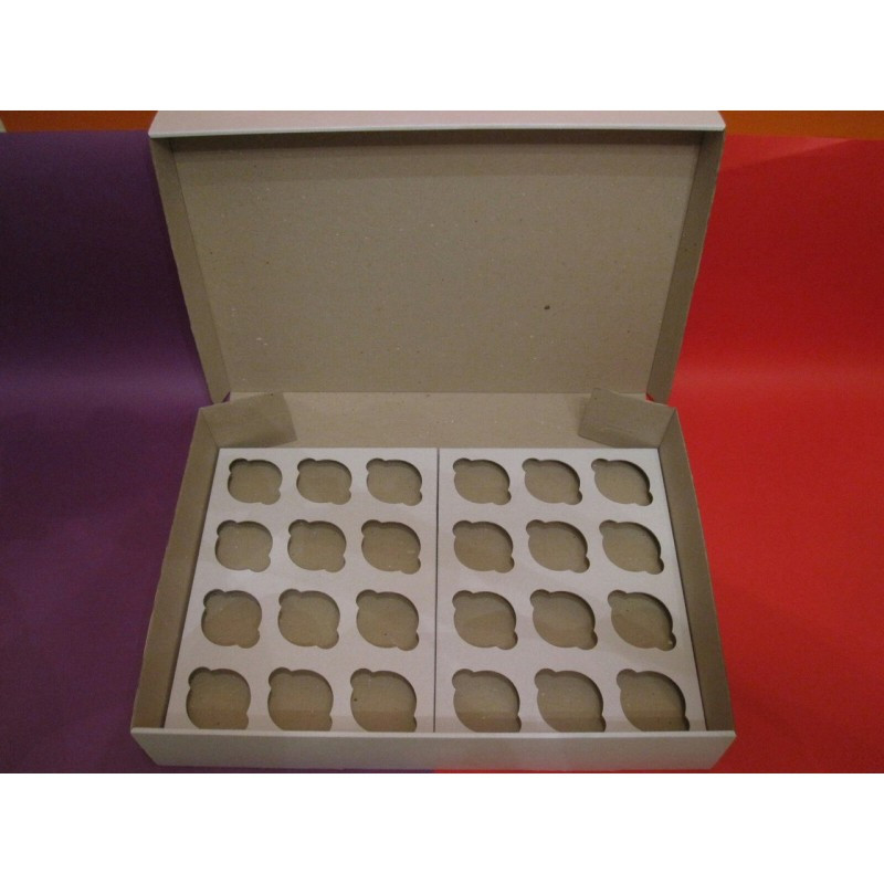 Коробка из микрогофры на 24 капкейка. Размер 350*500*90 мм. - фото 1 - id-p1260087521