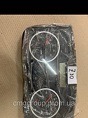 Панель приладів на автокран QY25K5