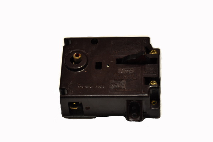 Термореле бойлера Ariston 39CU200 73-102°C 15A 250V 691662