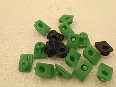 Кліпса-фіксатор під саморіз