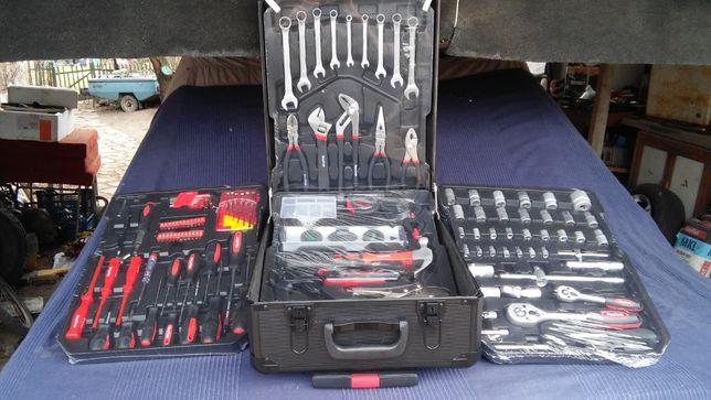 Набір ключів Maxx tools 386 шт