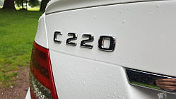 Емблема напис багажника Mercedes C220