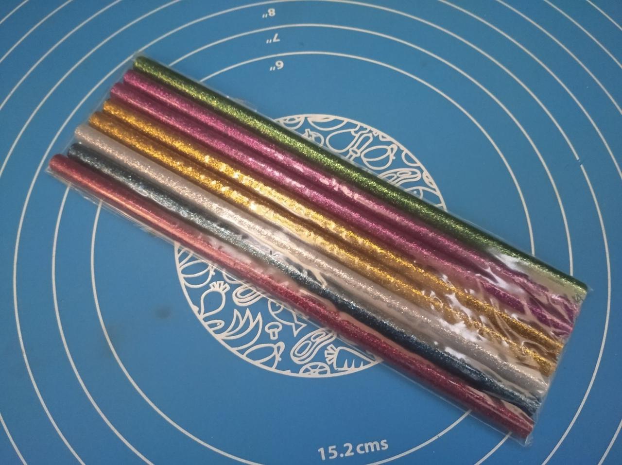 Комплект клейових стрижнів із блискітками, кольоровий 7 мм 18 см 8 шт.