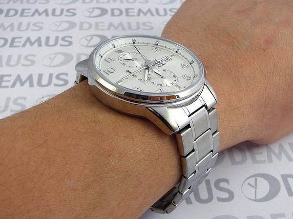 Casio efr clearance 505d