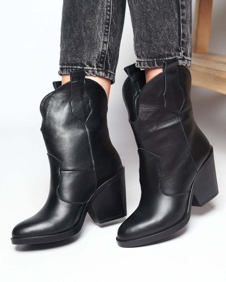 Зимові черевики козаки чорна шкіра жіночі, фото 1