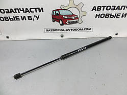 Амортизатор кришки багажника (універсал) VW Passat B8 (2014-2019) ОЕ: 3G9827550A