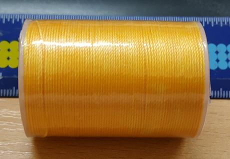 Нитка вощений для шиття по шкірі 0,55 мм S041 113 м помаранчевий колір Galaces кругла нитка