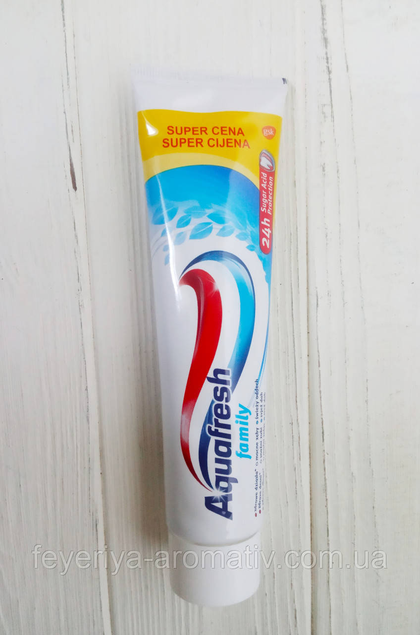 Зубна паста комплексна Aquafresh Family 100 мл Польща