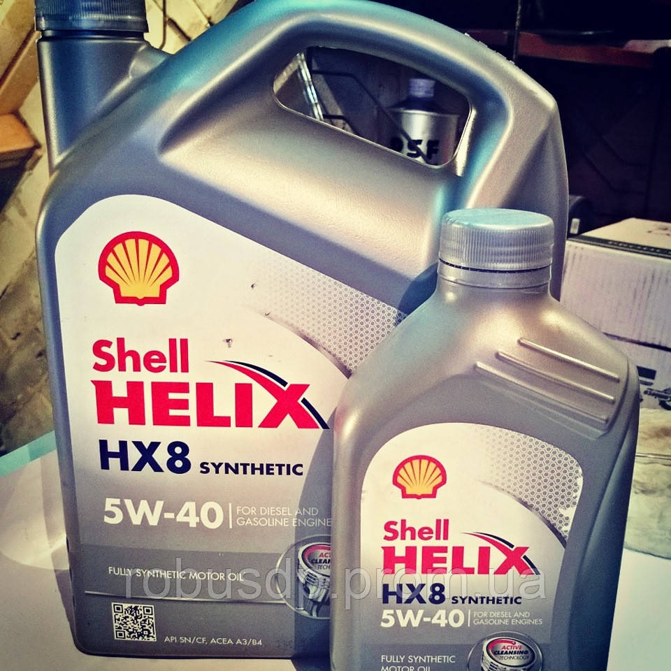 Cинтетична моторна олива  Shell Helix HX8 Synthetic 5W-40